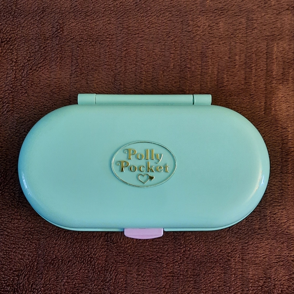 RARE Vintage 90s 1992 Bluebird Polly Pocket Babysitting Nursery Stamper Compact